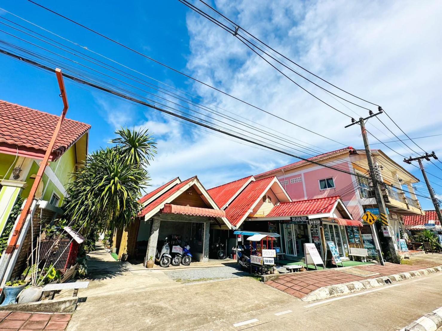 Lanta Baan Nok Resort Koh Lanta Bagian luar foto