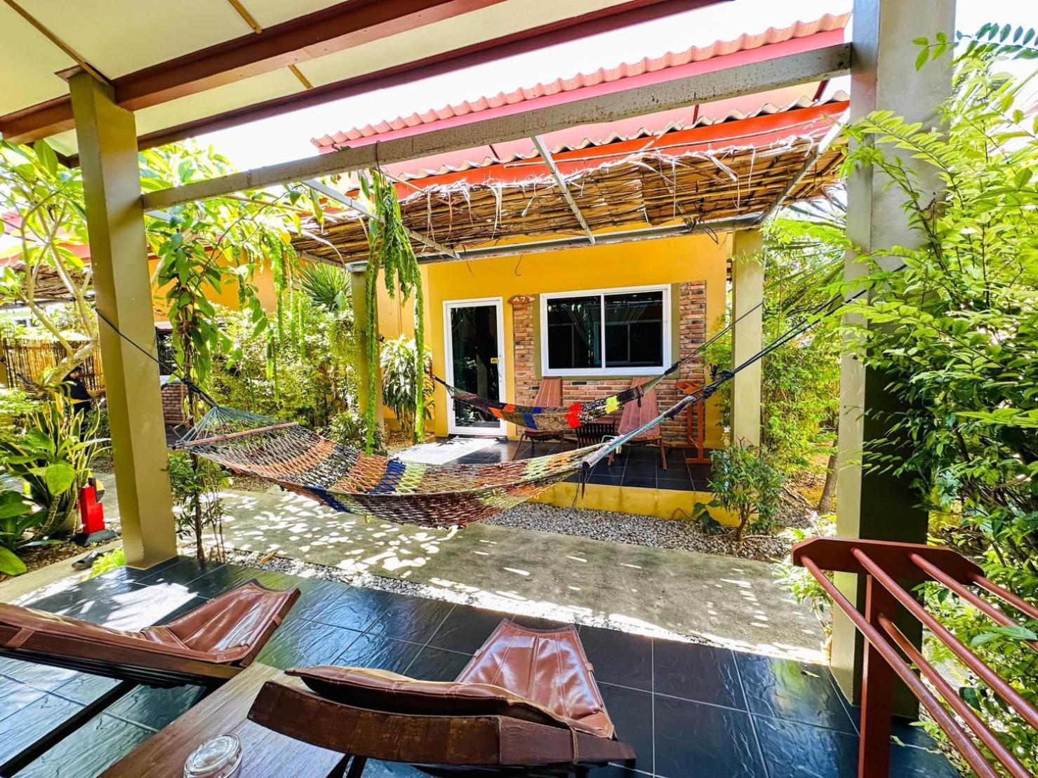 Lanta Baan Nok Resort Koh Lanta Bagian luar foto