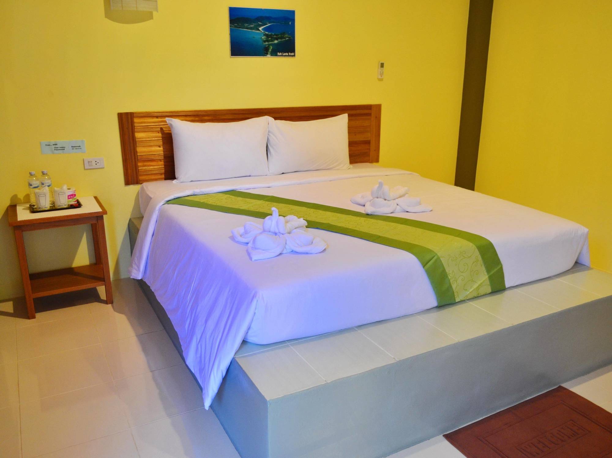 Lanta Baan Nok Resort Koh Lanta Bagian luar foto