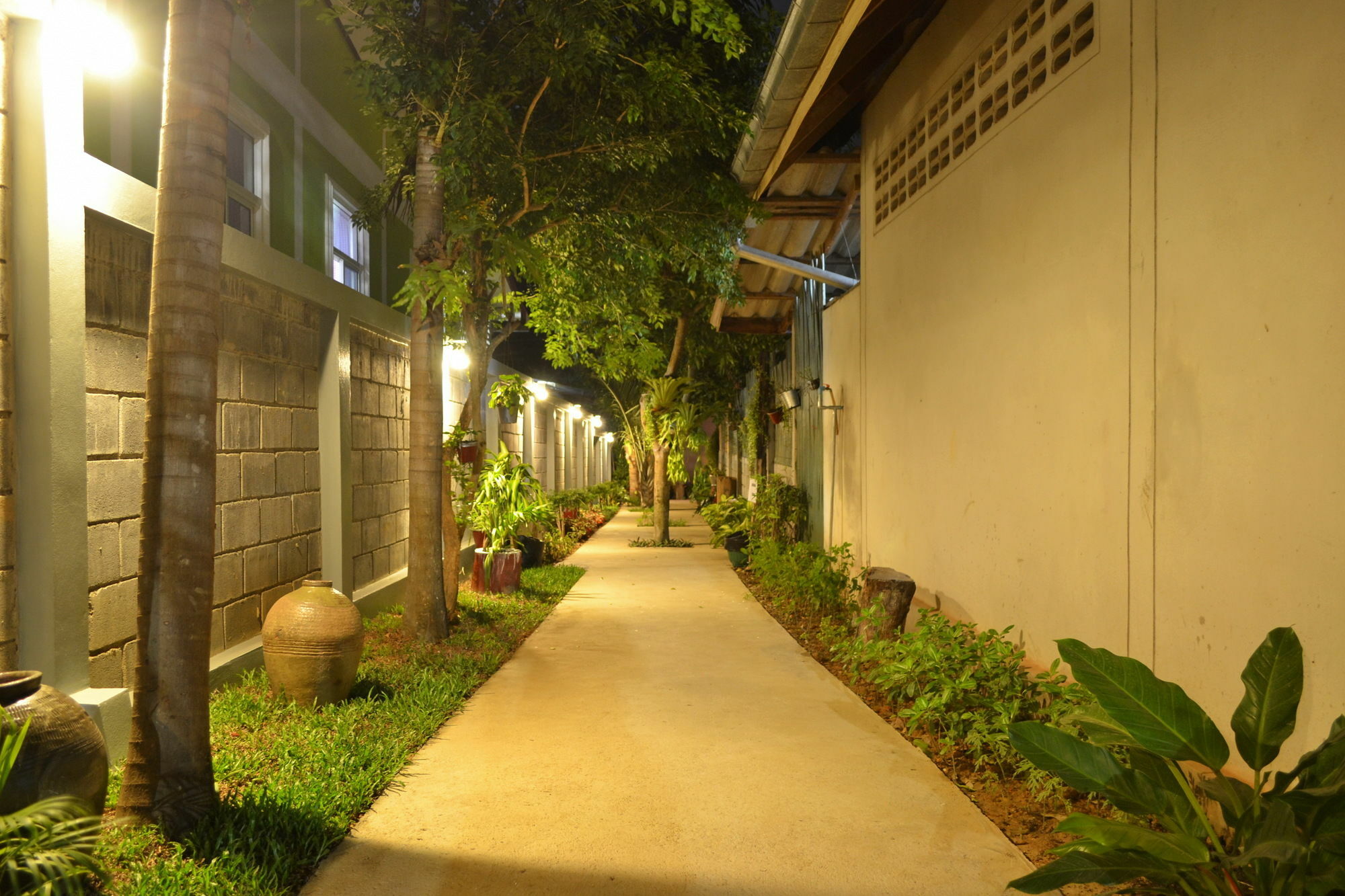 Lanta Baan Nok Resort Koh Lanta Bagian luar foto