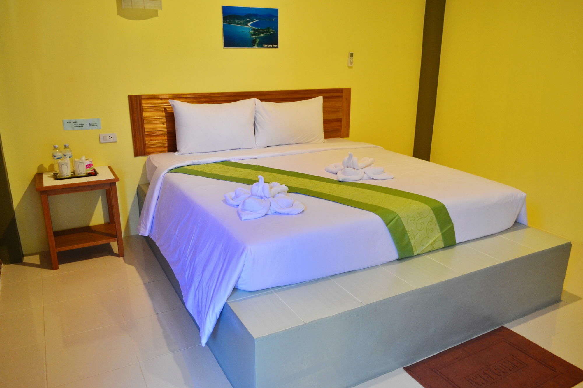 Lanta Baan Nok Resort Koh Lanta Bagian luar foto